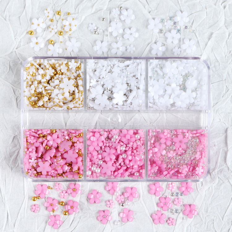 Våren Nail Art Supplies Kirsebærblomst med perler Manikyr DIY-negledekorasjoner